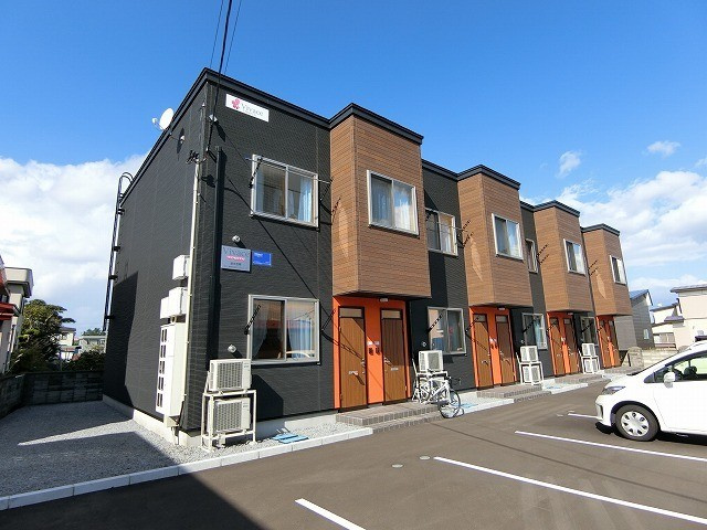 ＶＩＶＡＣＥ　ＴＯＭＩＴＡ