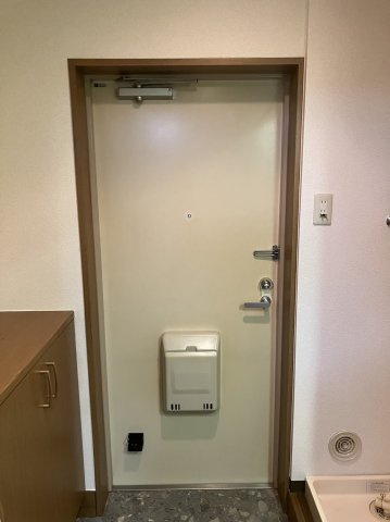 ル・シャトランⅠの玄関|※他部屋参考