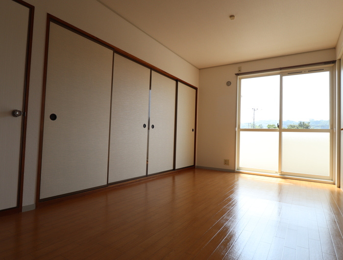 パークヒル　A棟の居間・リビング|※同タイプの部屋写真です