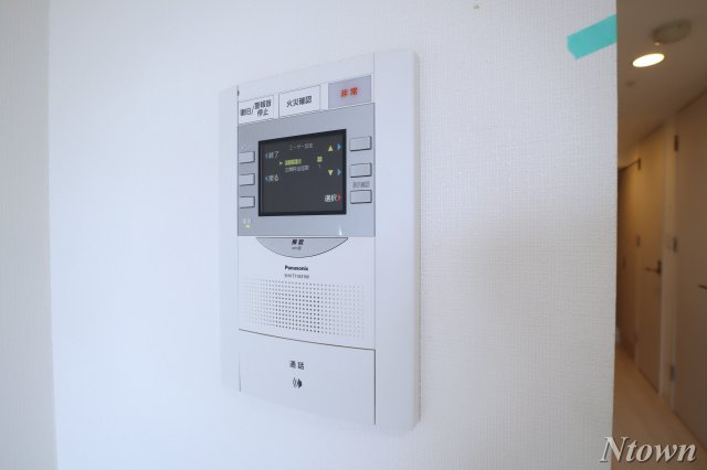 【セキュリティ】 | ディアレイシャス上前津 | モニター付きインターホンです