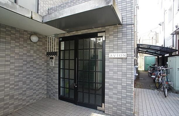 ＡＶＩＯＮのエントランス