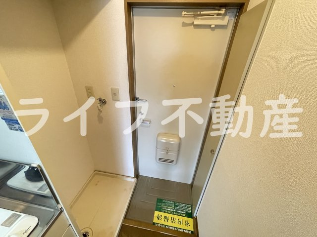エステートピアナカタC棟の玄関|玄関です