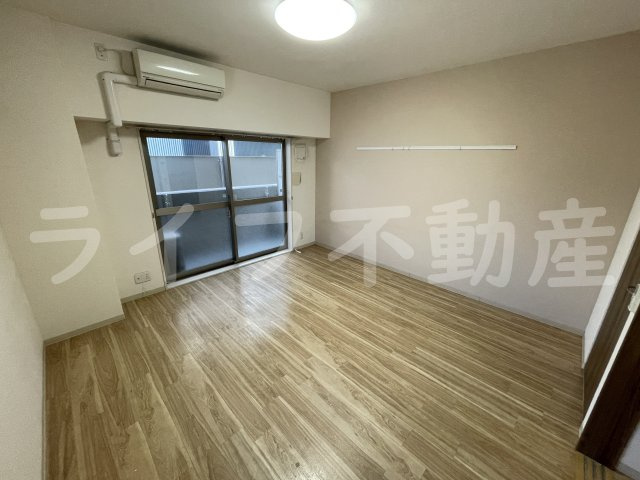 Y’z　Lucaoの寝室|落ち着いて過ごせるお部屋なので、寝室にいかがでしょうか