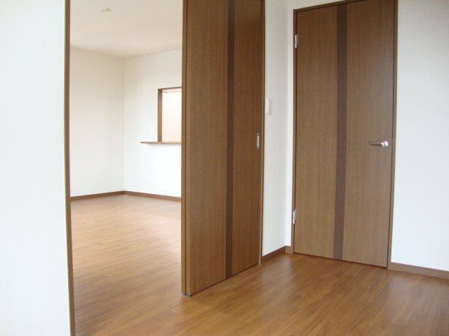 アムール弐番館の洋室|※同タイプの部屋写真です