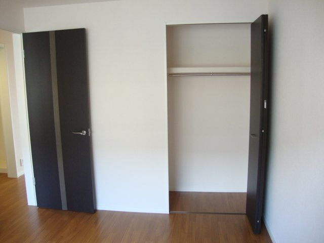 アムール弐番館の収納|※同タイプの部屋写真です