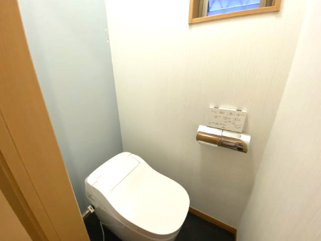 豊中市走井一丁目戸建のトイレ
