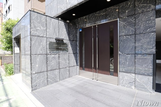 【エントランス】 | ディアレイシャス東別院 | 建物の内部です