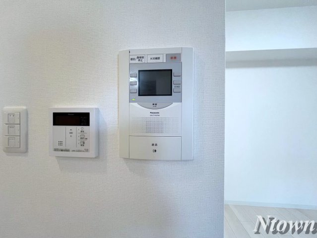 【セキュリティ】 | ディアレイシャス金山 | モニター付きインターホンです。
