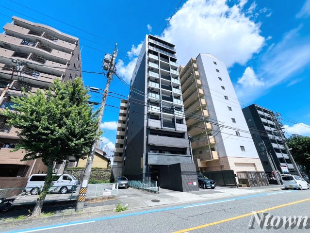 【外観】 | ディアレイシャス金山 | 外はこのようになっています