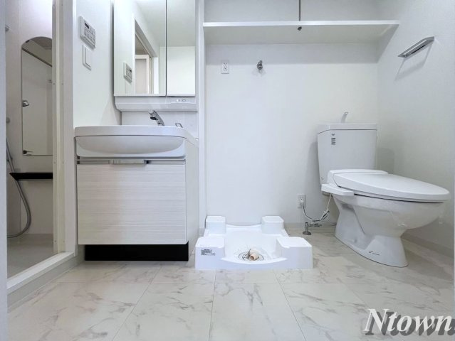 【独立洗面台】 | ディアレイシャス金山 | 独立洗面台、朝の身支度には欠かせません