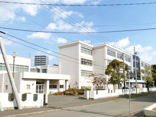 中の島クロスハイツのその他|中の島中学校まで徒歩7分♪