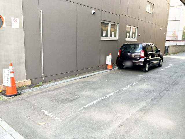 中の島クロスハイツの駐車場|2台分来客駐車場がございます♪