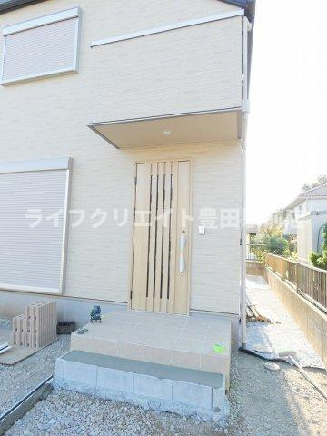万願寺1丁目テラスハウスのエントランス