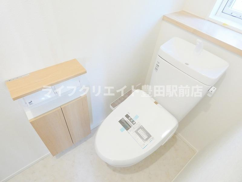 万願寺1丁目テラスハウスのトイレ