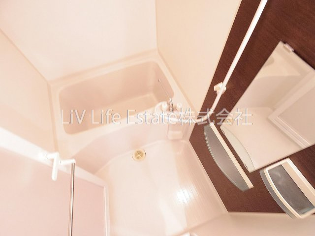 西東京市保谷町６丁目の賃貸マンションの浴室