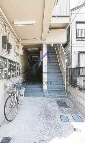 ＷＩＮ　ＢＵＩＬ（ウィンビル）のエントランス|エントランスです。