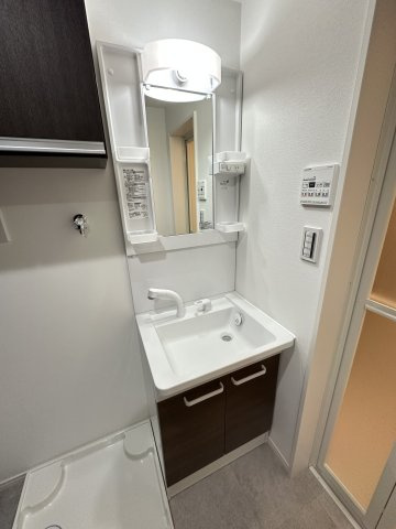 【独立洗面台】 | ベイルクス湘南台 | 同施工タイプ
