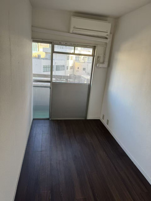 【居間・リビング】 | 山下町ハイツ