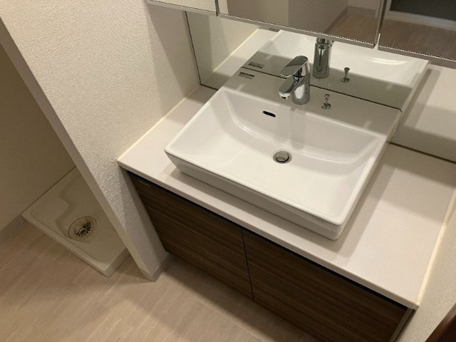 【独立洗面台】