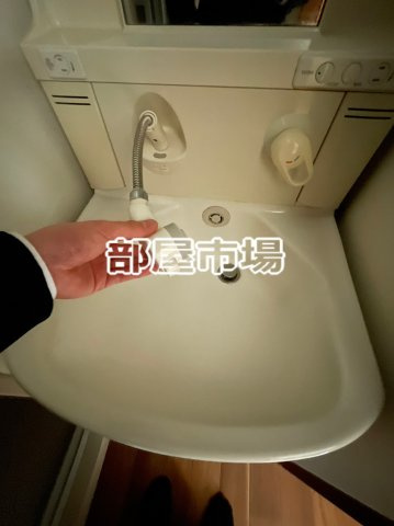 GRAND JOURの洗面所|シャワー付き洗面台