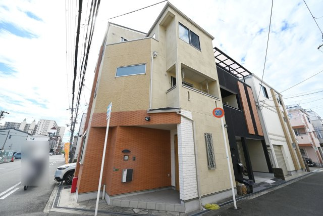 大阪市城東区東中浜7丁目中古戸建｜4LDK＋駐車1台可