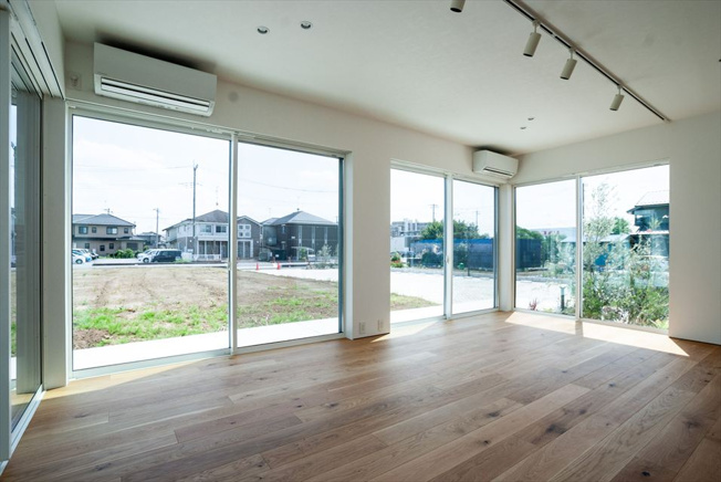 【内装】 | Shiraoka Apartment | 内装は落ち着いています