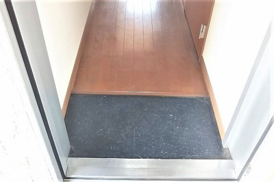 【玄関】 | レオパレス桜町 | 落ち着いた玄関です