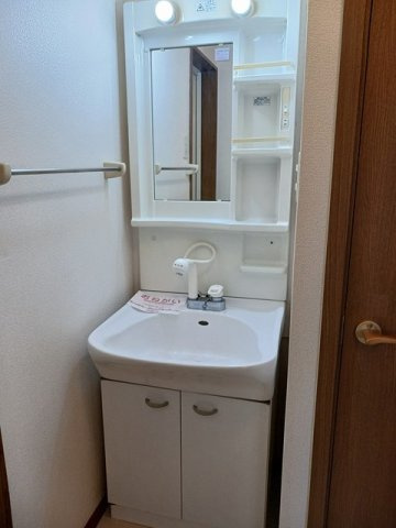 【洗面所】 | フレーズ　メゾン　Ａ | コンパクトで使いやすい洗面所