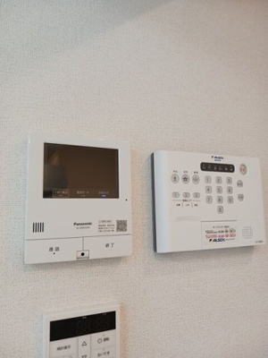 【セキュリティ】 | ロイヤル　信濃　Ｄ