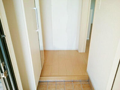 【玄関】 | メープルランド