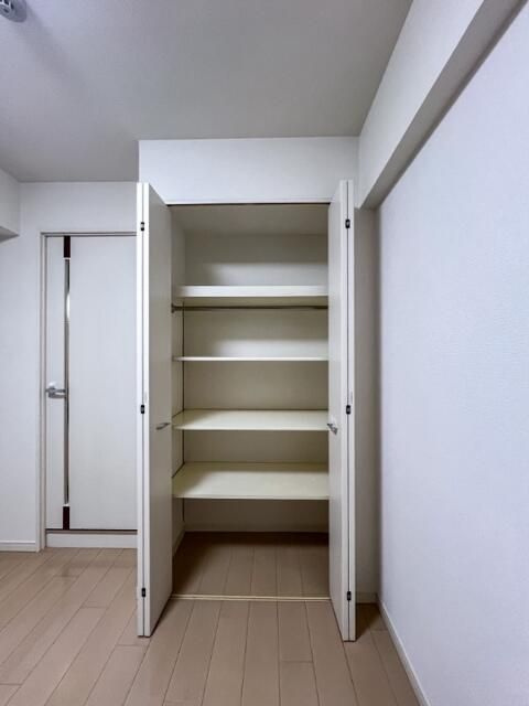 レジディア上落合の収納