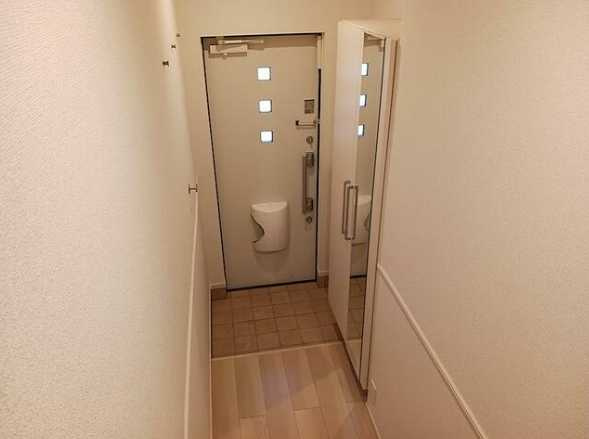 セレーノの玄関