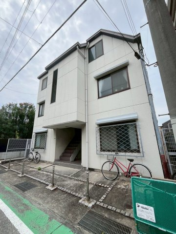 マンションシナーラの外観