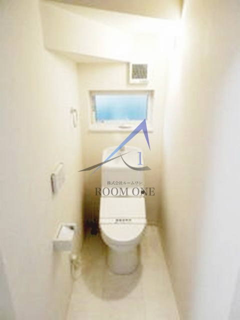 西品川３丁目戸建 のトイレ|トイレです。