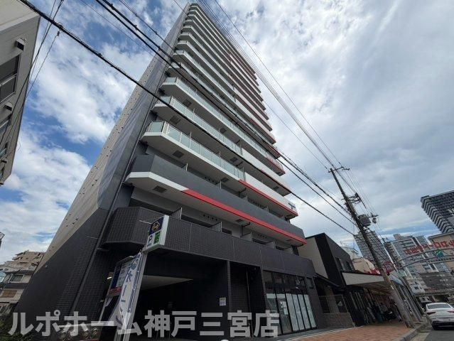 セレニテ西元町アリエの外観
