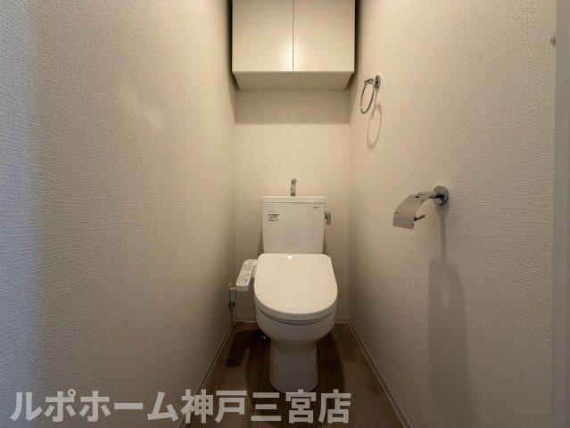 セレニテ西元町アリエのトイレ