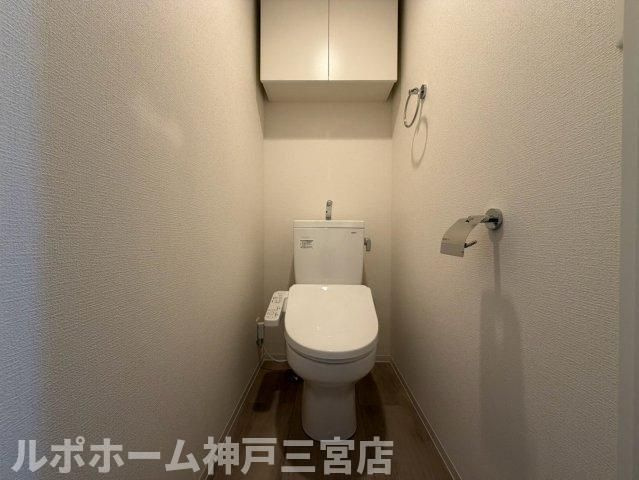 セレニテ西元町アリエのトイレ