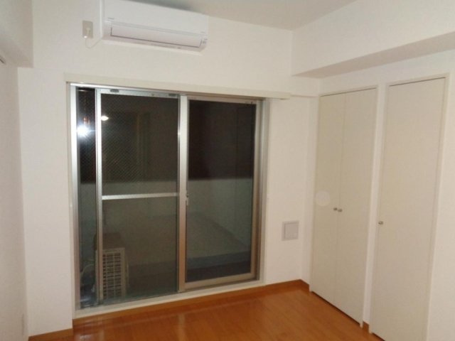 アプレシティ三田の洋室
