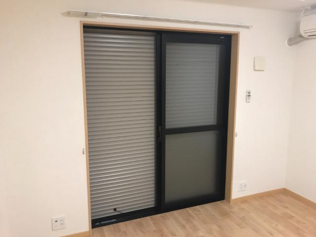 メイプルリーフのその他|シャッター（イメージ）