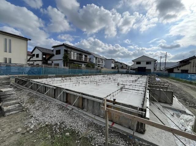 小信中島東鵜飼分新築アパートの外観|建築現場