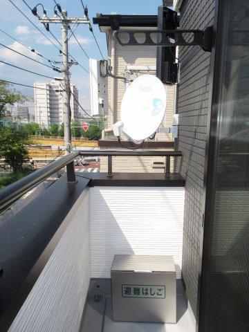 江東区東砂１丁目のアパートのバルコニー