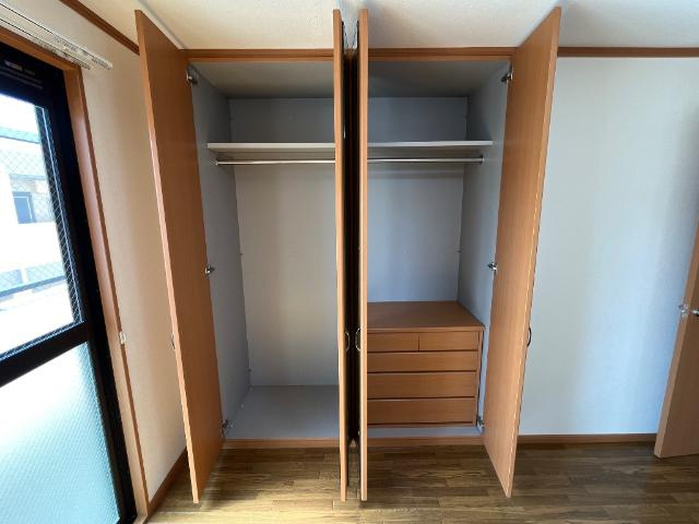 クールメゾン佐藤の収納|クローゼット