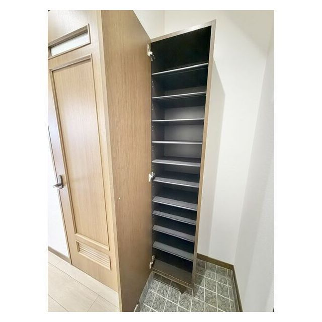 岐阜市北一色１丁目のアパートの収納