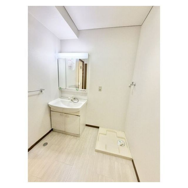 岐阜市北一色１丁目のアパートの洗面所