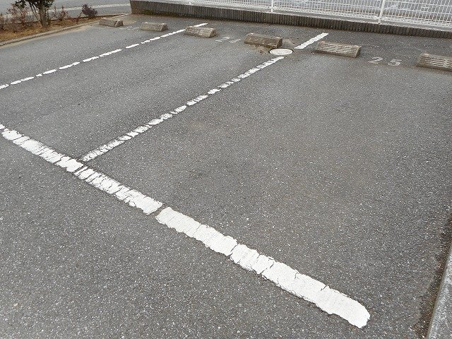 Ｋ・レジデンスⅠの駐車場|駐車場があります