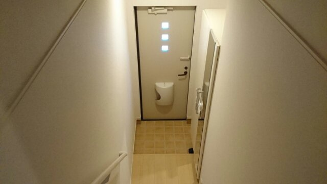 ＣＡＳＡ二本松３の玄関|収納もある玄関です