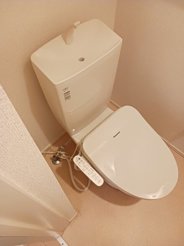グレイスセレノのトイレ|コンパクトで使いやすいトイレです