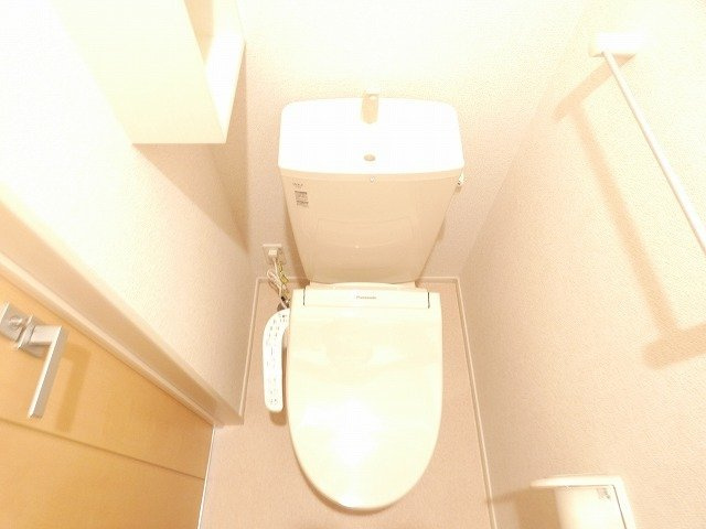 フォーシーズンⅣのトイレ|コンパクトで使いやすいトイレです