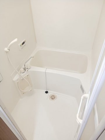 パルテールＡの浴室|コンパクトで使いやすいお風呂です