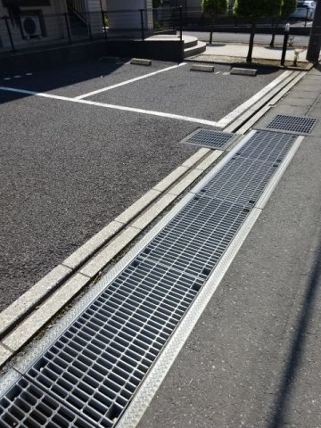 パルテールＢの駐車場|駐車スペースもあります